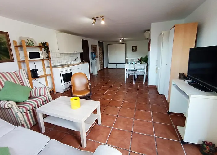 Apartamento-Estudio en Villa con Piscina Málaga