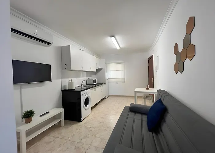 Nice And New Studio Close To The City Center 3ºb Málaga