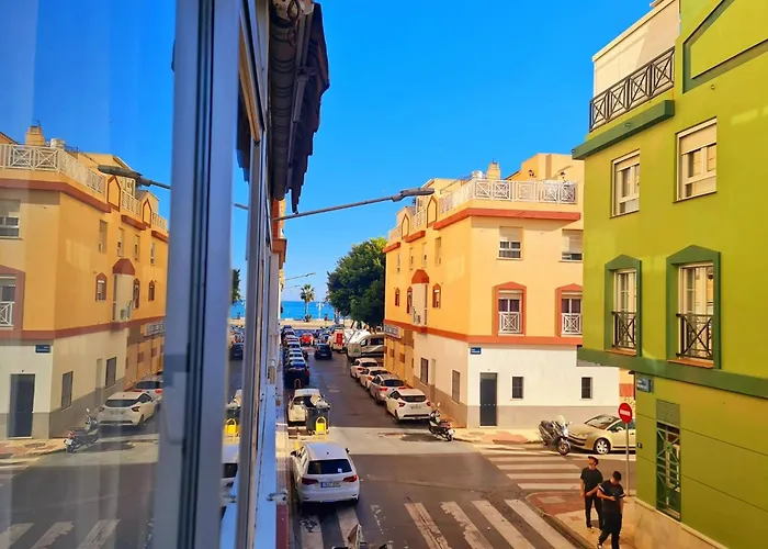 ReyHouse Huelin 3Rooms - Cerca de la playa con AC Málaga