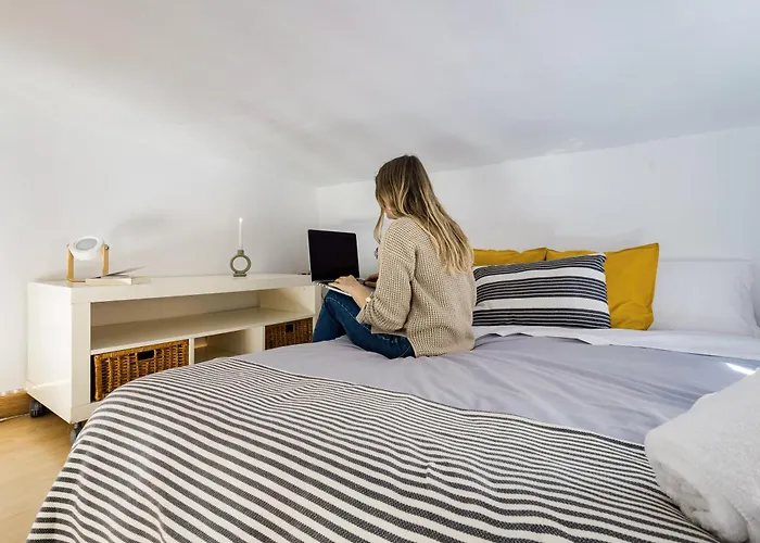 Nordik Apartments Urban - Trinidad Eide Málaga