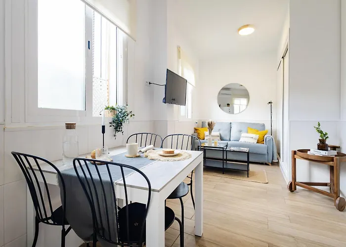 Nordik Apartments Urban - Trinidad Eide Málaga