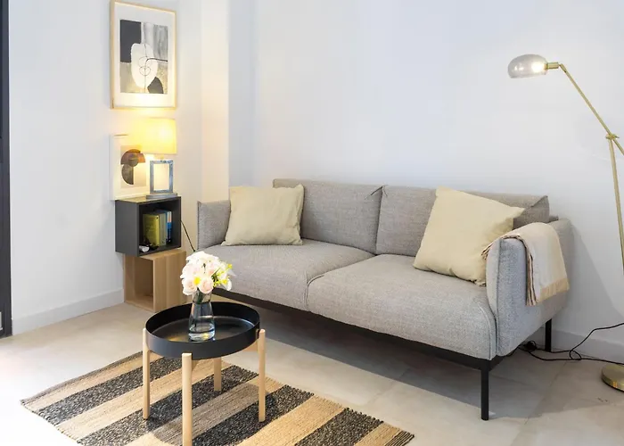 Apartamento Edificio Ollerias by SharingCo Málaga