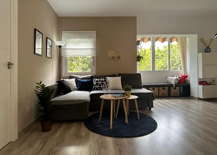 Charming Beach Apartment - Relax & Work Málaga