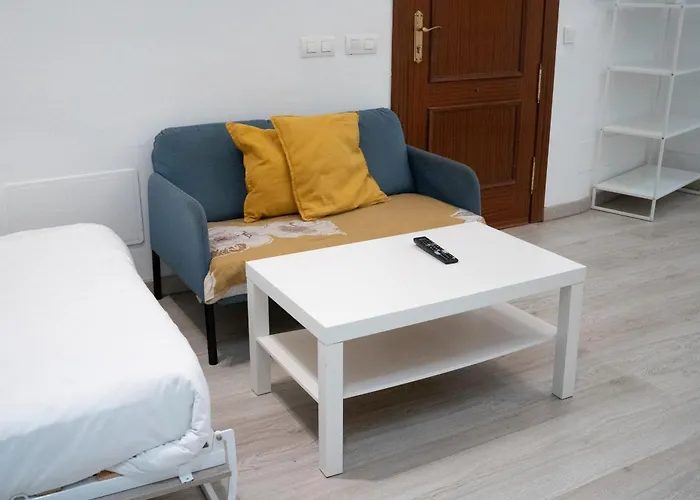 Estupendo estudio al lado de plaza la Merced Málaga