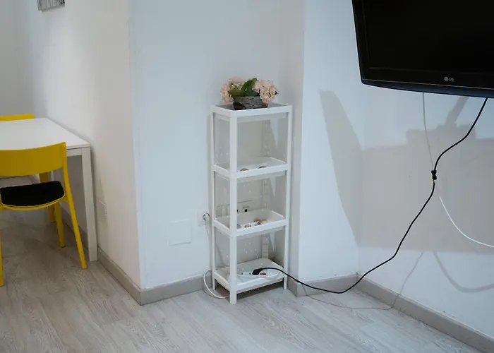 Estupendo estudio al lado de plaza la Merced Málaga
