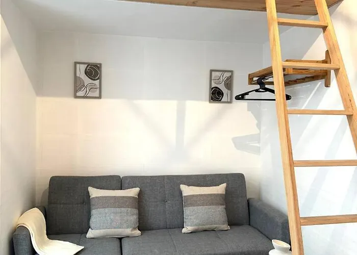 Studio In The City Center! Málaga