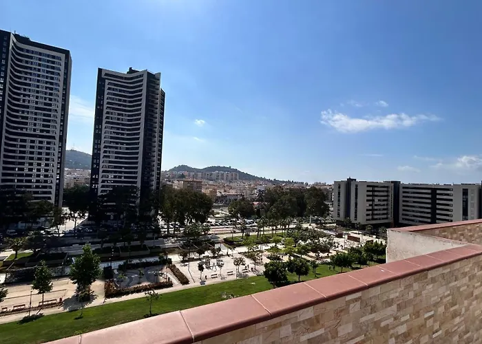 VISTAS RASCaCIELOS INFINITO CIUDAD Málaga