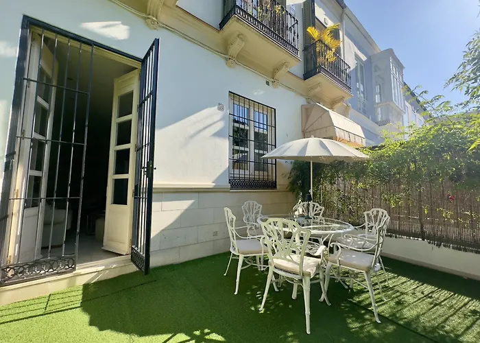 Apartamento Urbe10 Pries Garden Málaga