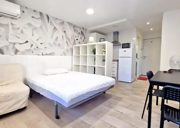 Costa Del Sol Inn Apartments Málaga