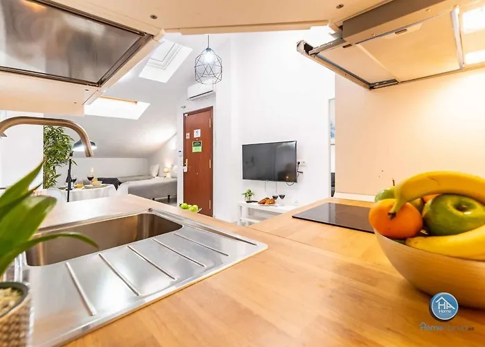 Luxury Apartment Terrace Near Center By Turivida Málaga