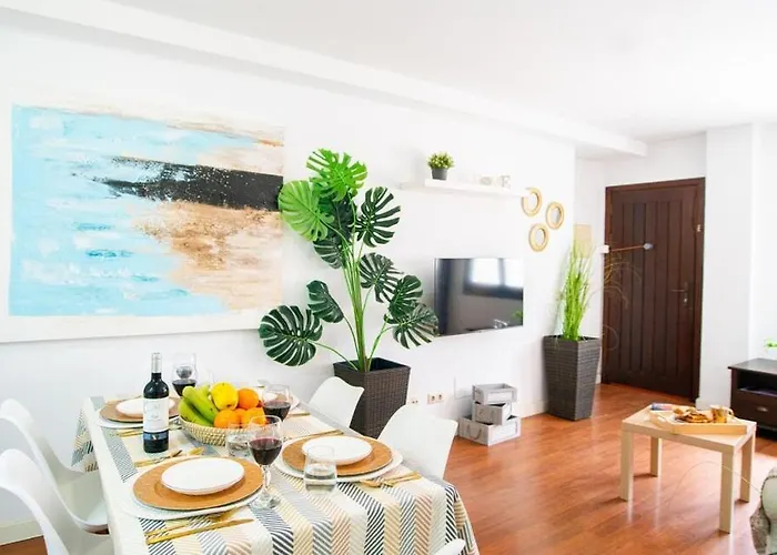 Boutique Apt Beach Walk Retreat By Turivida Málaga
