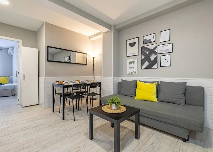 Gmc Turistics - Great Apartment For Groups & Families Málaga