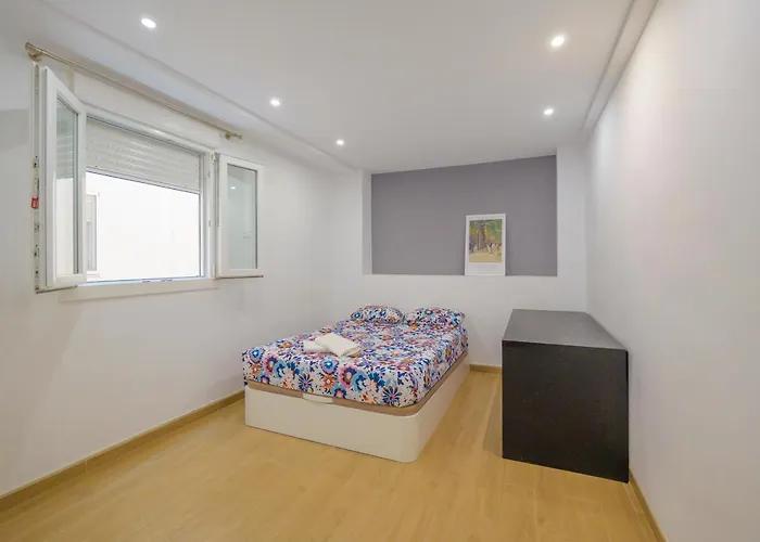 Family Apartment - Málaga Center