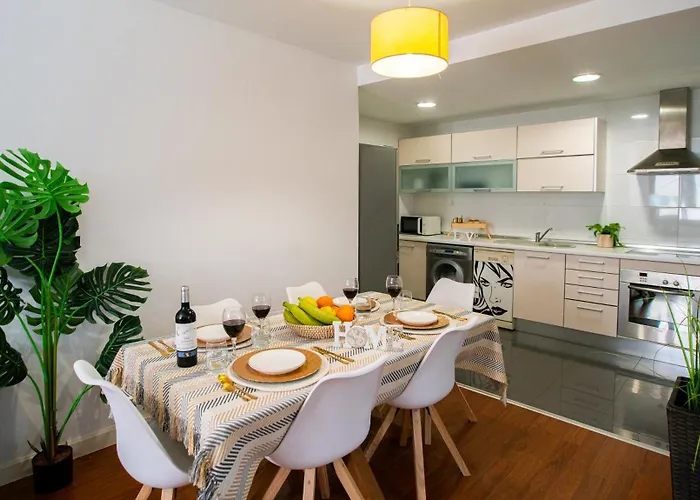 Luxury Apartment Calm Beach Walk By Turivida Málaga