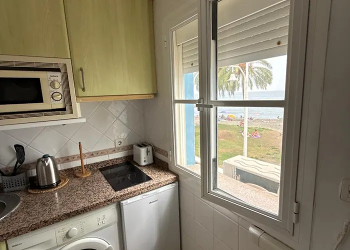 Apartamento A La Orilla Del Mar Málaga