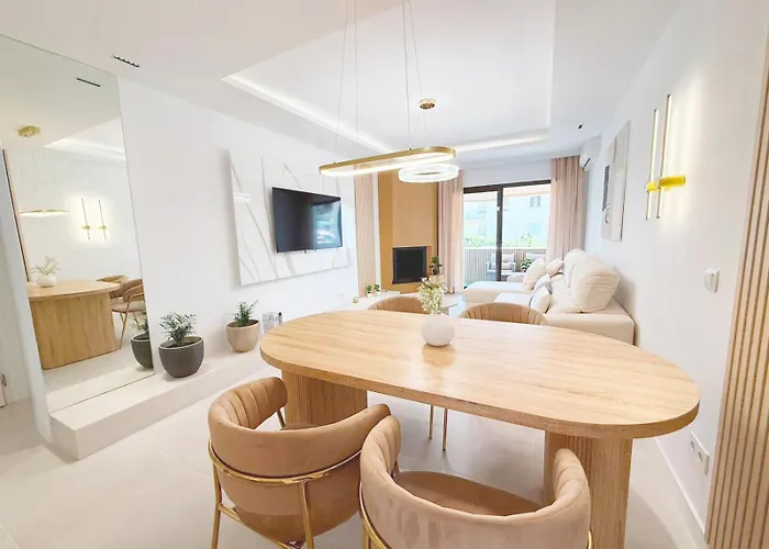 Luksusowy Apartament Z Basenem I Jacuzzi Málaga
