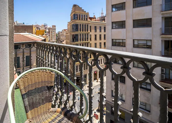 Apartamento Housing Atarazanas By Sharingco Málaga