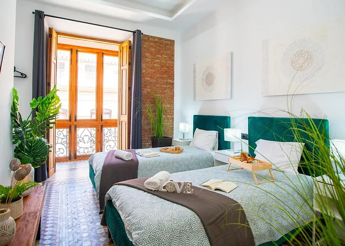 Bright Premium Apt Constitution Square By Turivida Málaga