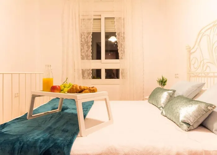 Apartamento Atarazanas Malaga Centro