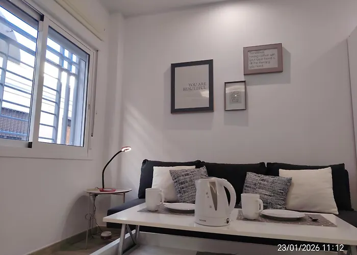 Precioso Estudio Molinillo Málaga