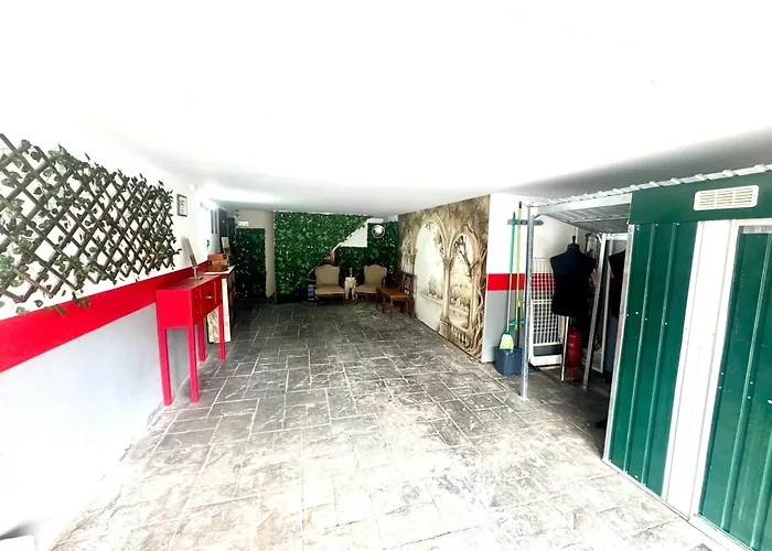 Parking, City & Pool- Costa Paradise Suites- Málaga