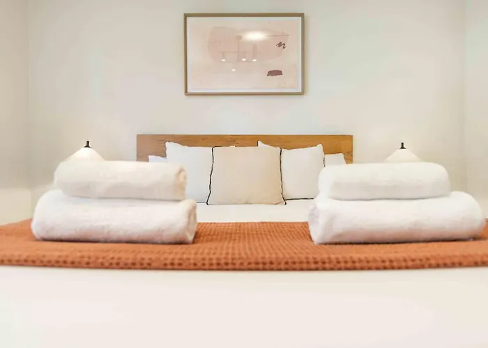 Nice Stay Compás de la Victoria 3 Bedroom Apartment Málaga