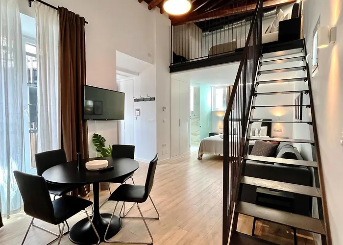 Feelathome Conde Apartments Málaga