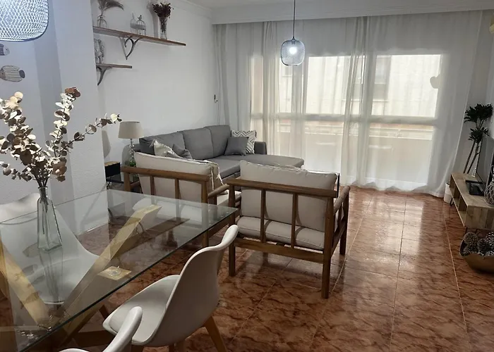 Apartamento Piso en Pedregalejo a 50m de la playa. Málaga