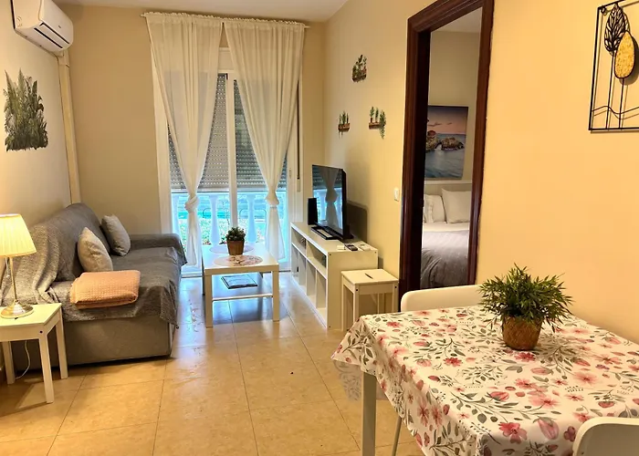 Apartamento en primera línea de playa El Palo Málaga