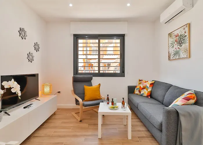 C4 - El Palo Beach 2 Bedroom Apartment Málaga