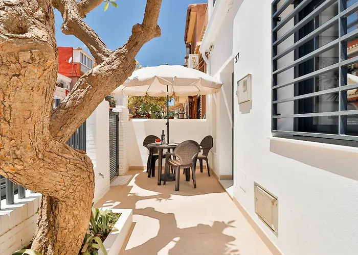 C4 - El Palo Beach 2 Bedroom Apartment Málaga
