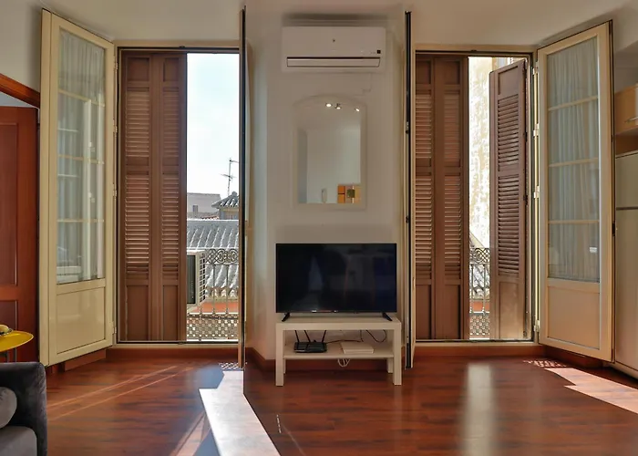 C61 - Brand New One Bedroom Cathedral Views Málaga