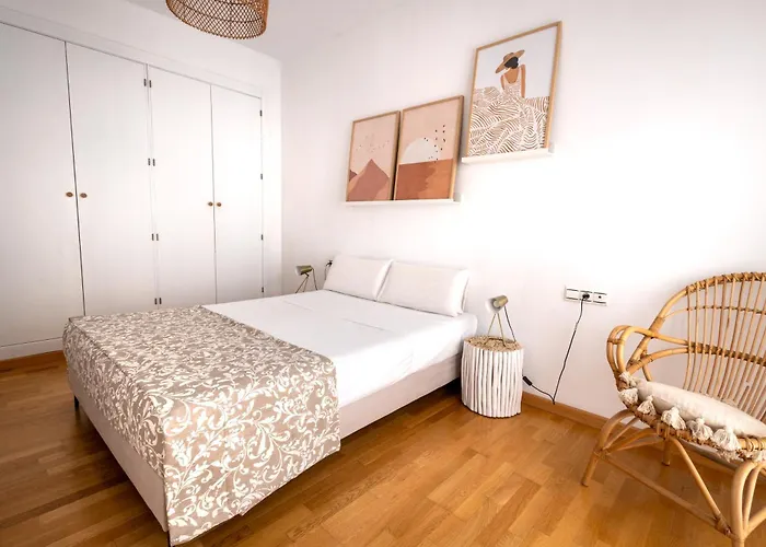 Agua MOANA SUITE Málaga