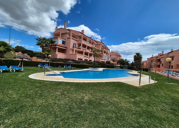 Luxurious Apartment 2 Bedroom 2 Bathroom Near Beach Málaga