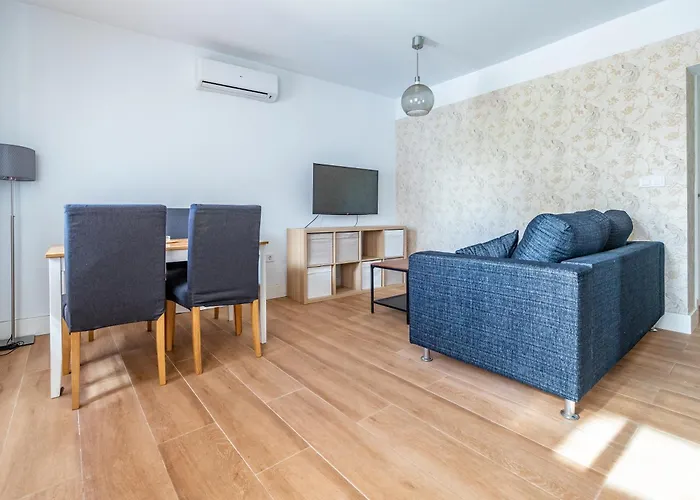 Fun Building Apartments By Homeabout Málaga