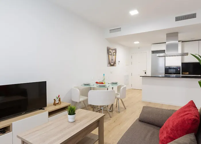 Cosmopolitan Apt Malaga Beach
