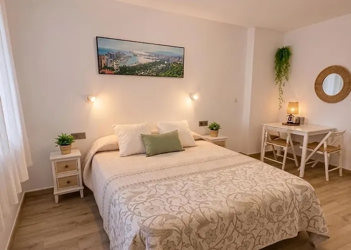 Habitación independiente cerca del mar Málaga