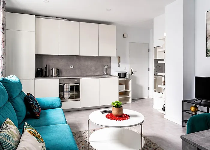 Apartamentos Jara Bajo A Málaga