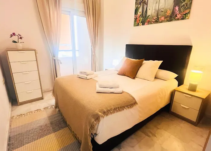 Homely Málaga Parras con terraza interior y parking privado bajo suplemento