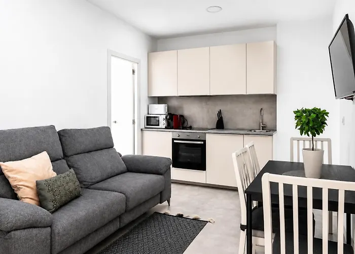 Apartamentos Jara Málaga Centro - Bajo B