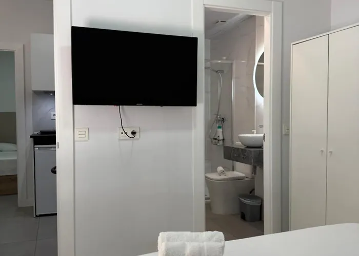 Zonas 1 Apartamento De 2 Habitaciones Málaga