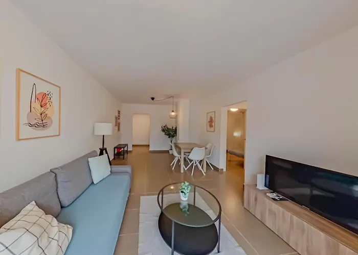 3 hab - Parking gratis - A un paso del Centro - Ideal Escapada Málaga