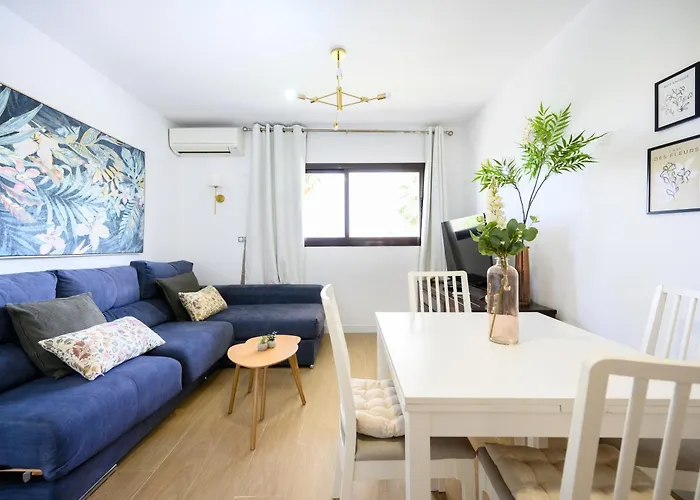 Estudio con parking Teatinos Málaga living