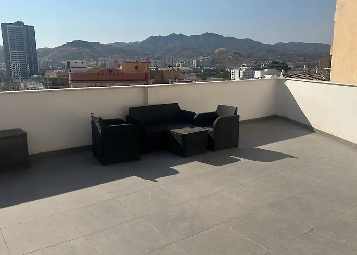 Apartamento Refugio Urbano - Free Parking Málaga