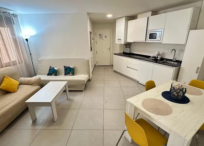 Apartamento Refugio Urbano - Free Parking Málaga