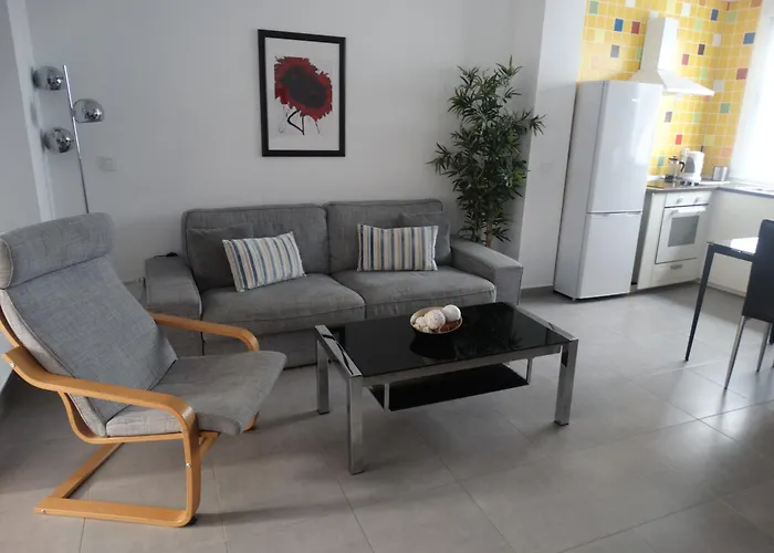 Málaga Apartamentos - Nuño Gómez, 24