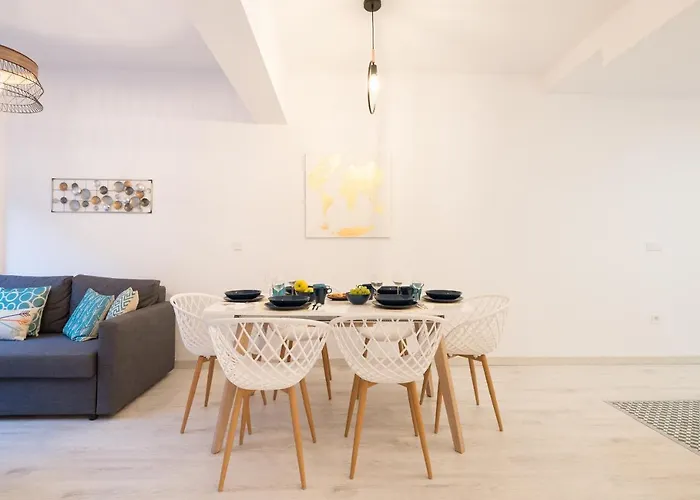 Apartamento Nuevo centro 3 hab 2 baños ac wifi Málaga