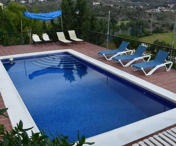 Apartamento-Estudio en Villa con Piscina Málaga