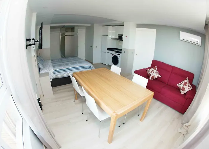 Modern & Stylish Loft With Breathtaking Views Free Wifi - Close To The Sea Málaga