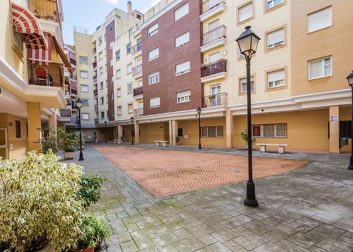 Apartamento Alaska 800 m de la Playa Parking Privado Málaga
